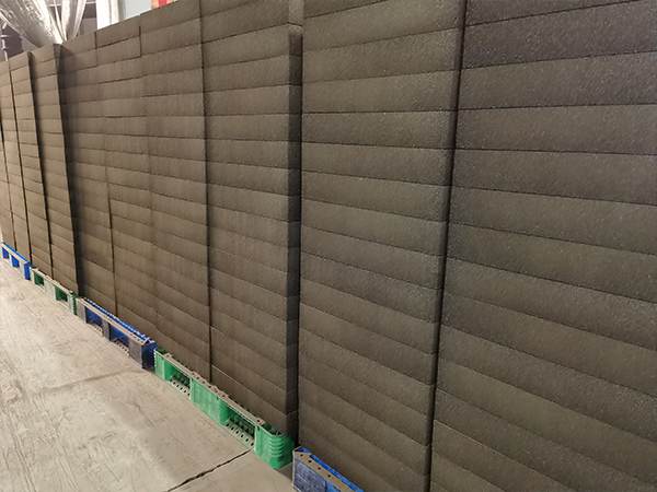 硬質(zhì)玻璃棉保溫板的優(yōu)缺點